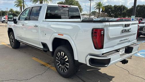 2026 GMC Sierra 2500 Denali Ultimate