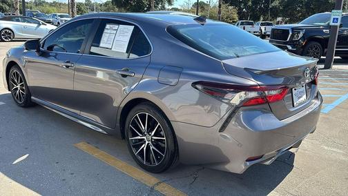 2021 Toyota Camry SE