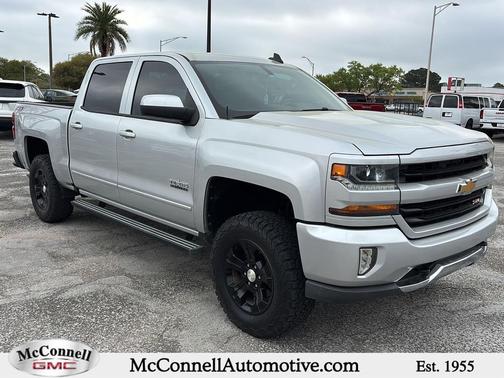 2017 Chevrolet Silverado 1500 2LT