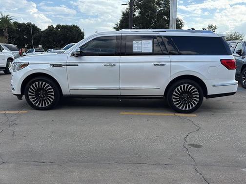 2019 Lincoln Navigator L Black Label