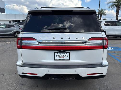 2019 Lincoln Navigator L Black Label