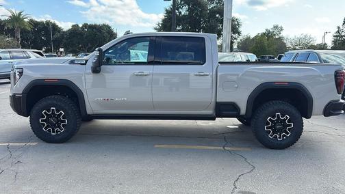 2026 GMC Sierra 2500 AT4