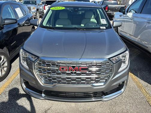 2023 GMC Terrain Denali