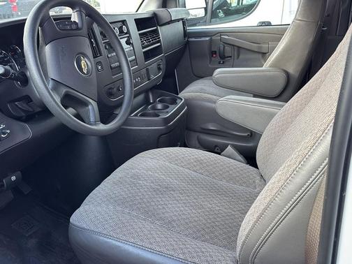 2025 Chevrolet Express 3500 RWD 3500 Extended Wheelbase LT