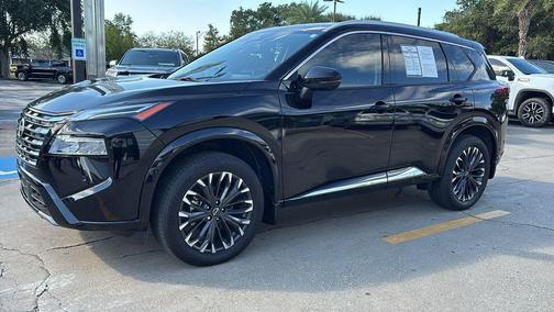 2024 Nissan Rogue Platinum