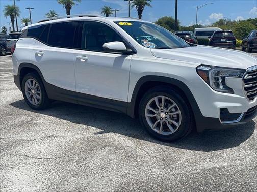 2022 GMC Terrain SLT
