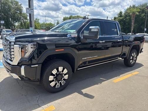 2025 GMC Sierra 2500 Denali