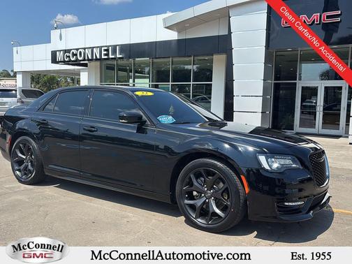 2022 Chrysler 300 S
