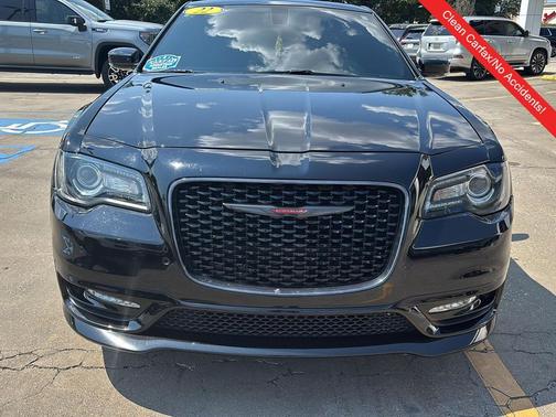 2022 Chrysler 300 S