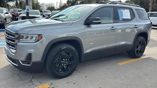 2023 GMC Acadia AWD AT4
