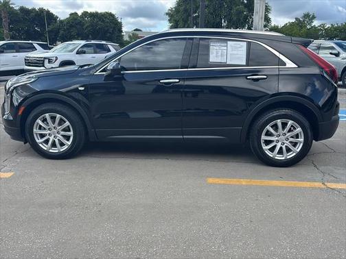 2023 Cadillac XT4 Luxury