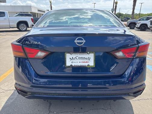 2023 Nissan Altima S FWD