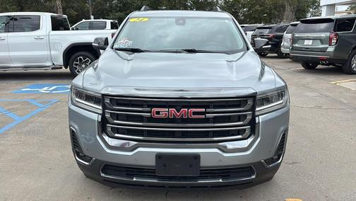 2023 GMC Acadia AWD AT4
