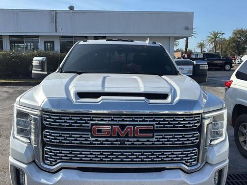 2023 GMC Sierra 2500 Denali