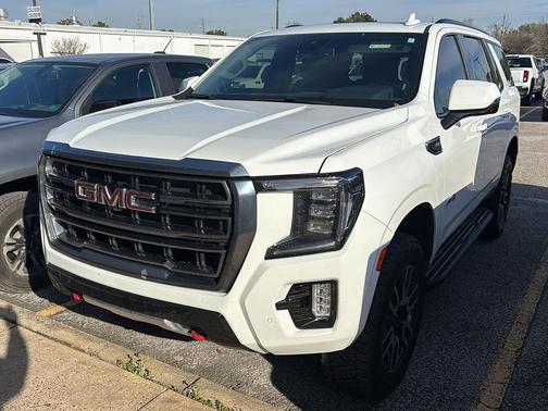 2023 GMC Yukon 4WD AT4