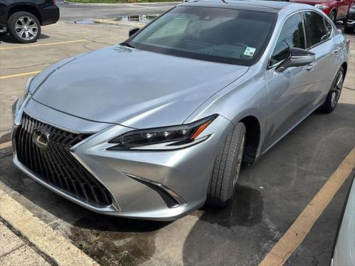 2025 Lexus ES 350 Ultra Luxury