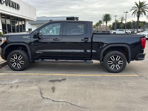 2019 GMC Sierra 1500 AT4