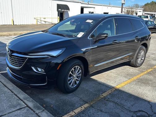 2023 Buick Enclave Essence FWD