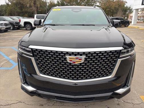 2024 Cadillac Escalade ESV Premium Luxury