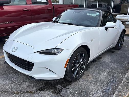 2016 Mazda MX-5 Miata Grand Touring