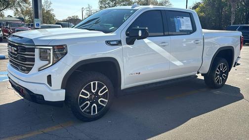 2022 GMC Sierra 1500 AT4
