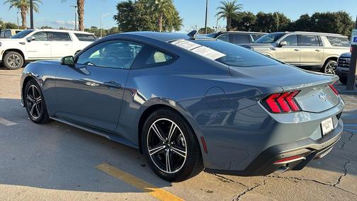 2024 Ford Mustang EcoBoost