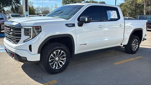 2022 GMC Sierra 1500 AT4