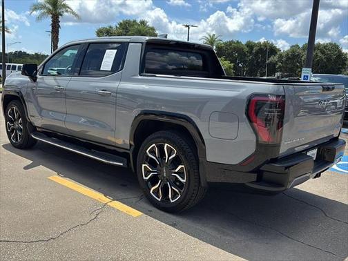 2024 GMC Sierra EV Denali Edition 1