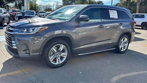 2017 Toyota Highlander Limited