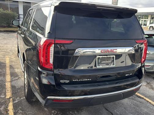 2023 GMC Yukon XL SLT