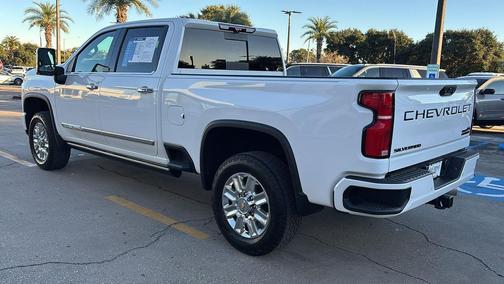 2024 Chevrolet Silverado 2500 High Country
