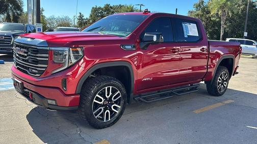 2023 GMC Sierra 1500 AT4