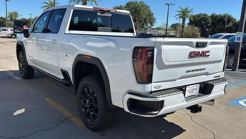 2026 GMC Sierra 2500 AT4