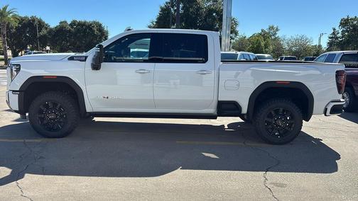 2026 GMC Sierra 2500 AT4