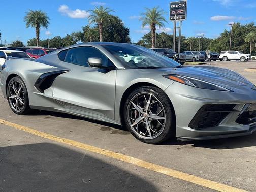 2022 Chevrolet Corvette Stingray w/2LT