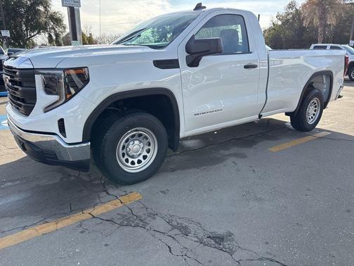 2025 GMC Sierra 1500 Pro