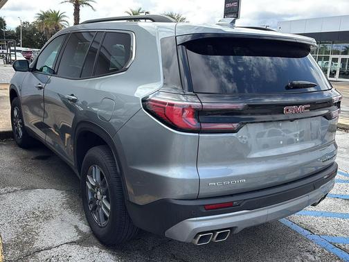 2025 GMC Acadia FWD Elevation