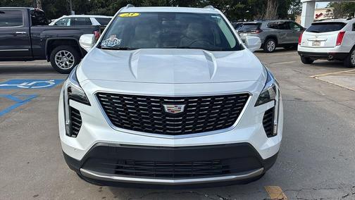 2023 Cadillac XT4 Premium Luxury