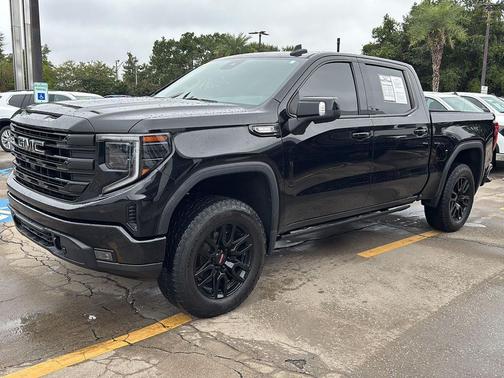 2022 GMC Sierra 1500 Elevation