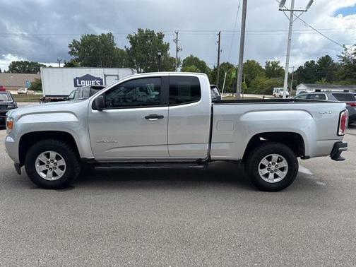 2016 GMC Canyon Base
