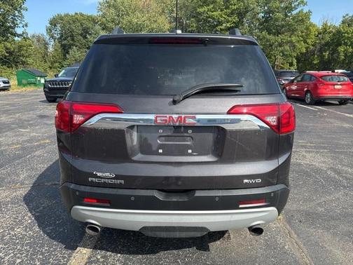 2017 GMC Acadia SLT-1