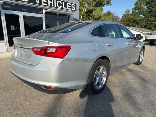2017 Chevrolet Malibu 1LS