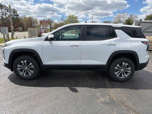 Summit White 2026 Chevrolet Equinox 1LT