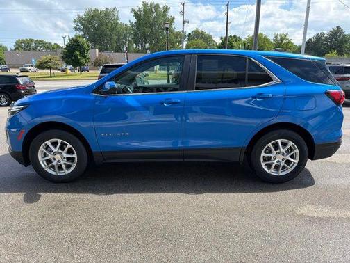 Blue 2024 Chevrolet Equinox 1LT