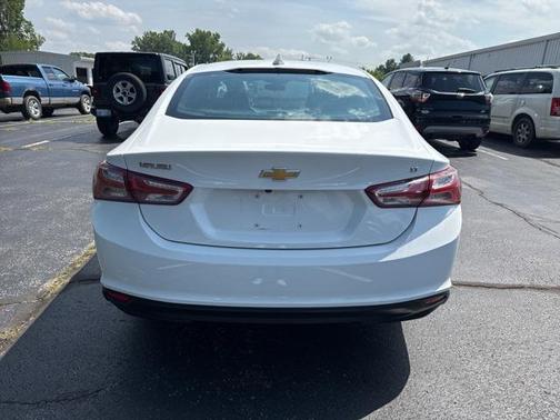 2020 Chevrolet Malibu FWD LT