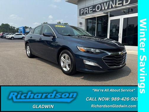 2022 Chevrolet Malibu FWD LT