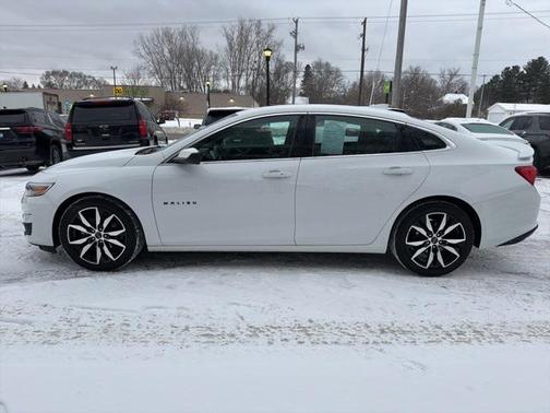 2021 Chevrolet Malibu FWD RS