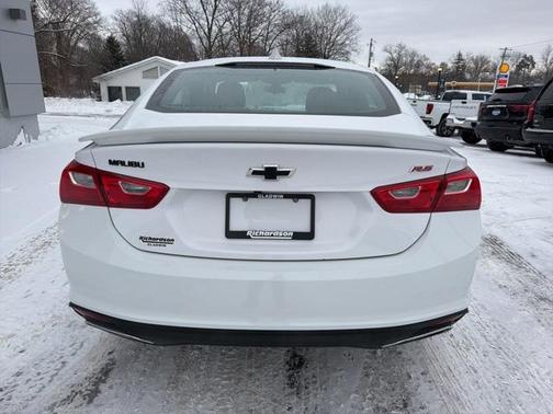 2021 Chevrolet Malibu FWD RS