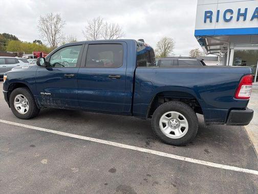 Patriot Blue Pearlcoat 2021 RAM 1500 Tradesman
