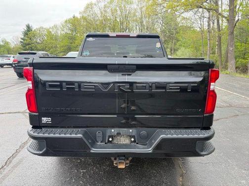 Black 2020 Chevrolet Silverado 1500 Custom